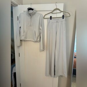 Lulu lemon Brushed Softstreme Ribbed Half Zip, only worn once